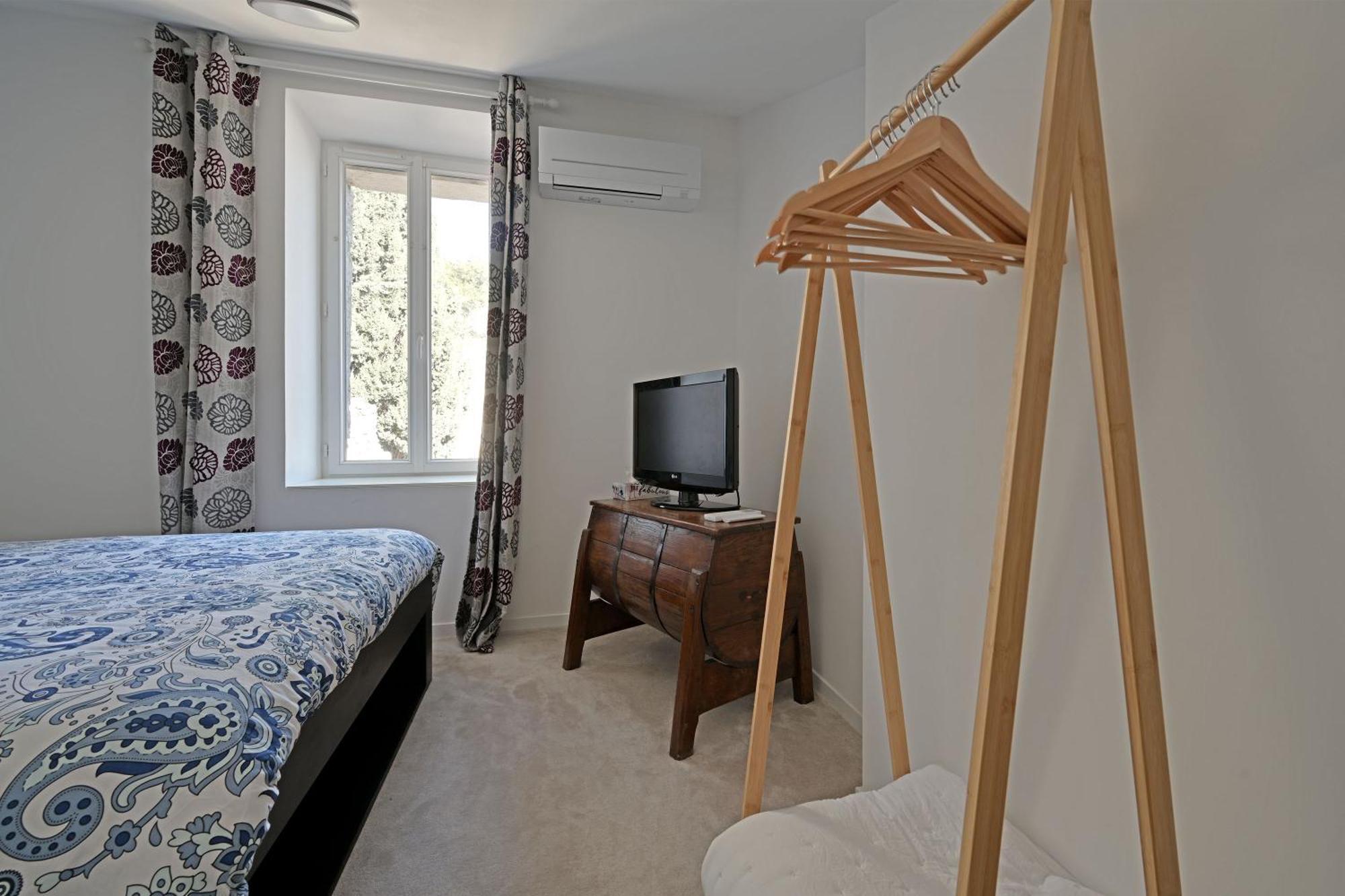 La Cigale - Vieux Village - Charmante Maisonnette Climatisee Avec Jardin Villeneuve-lès-Avignon Екстериор снимка