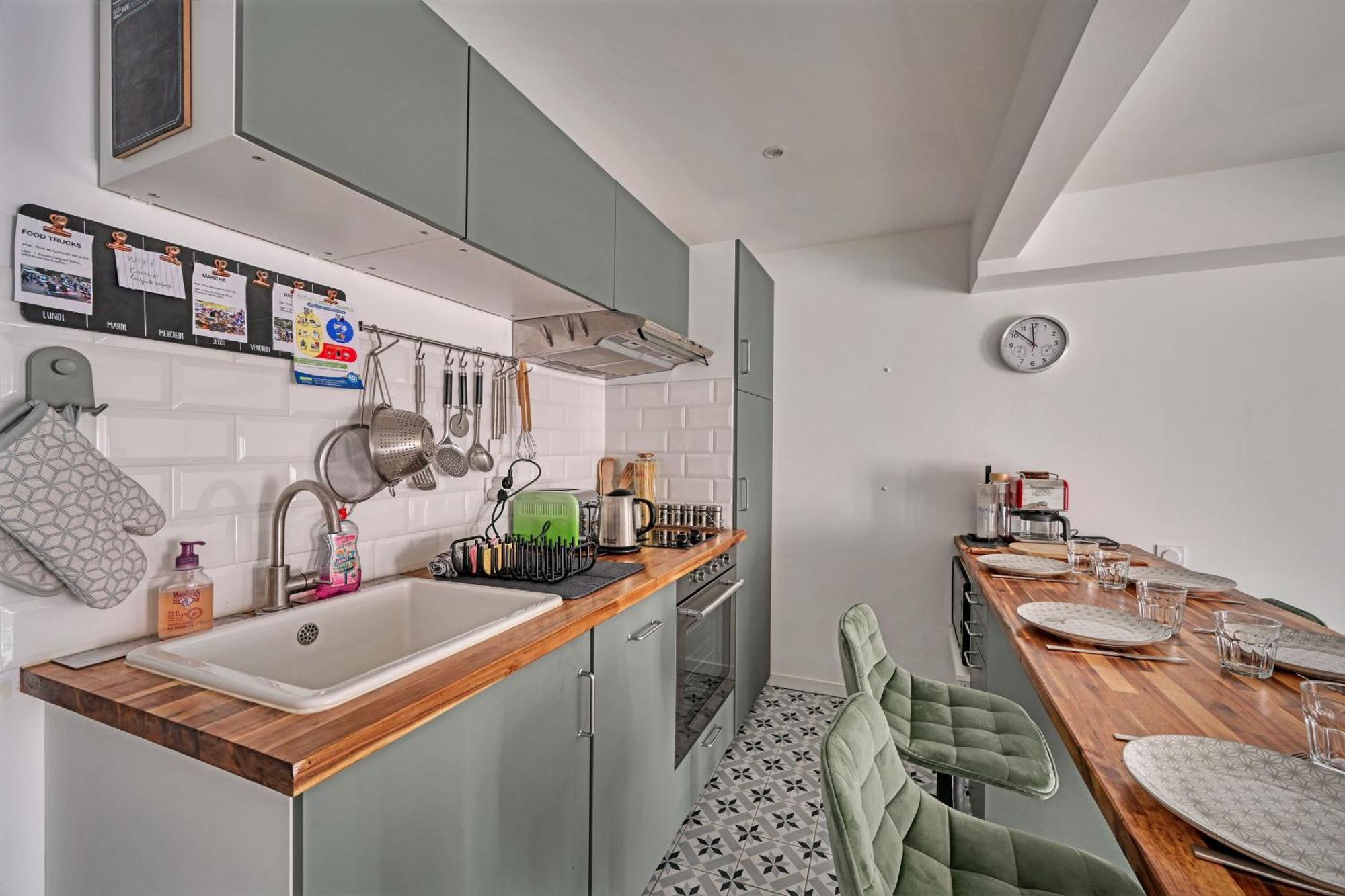 La Cigale - Vieux Village - Charmante Maisonnette Climatisee Avec Jardin Villeneuve-lès-Avignon Екстериор снимка